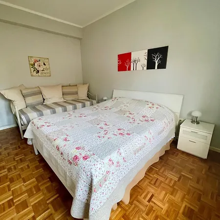 Le Rose Τεργέστη